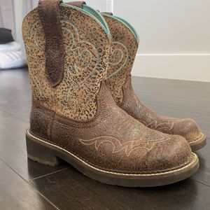 Cute Ariat brown/tan/leopard western boots